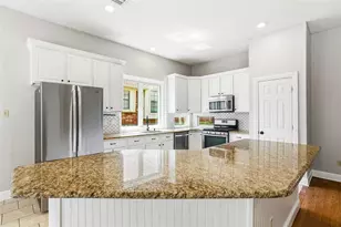 6808 Greenleaf Dr, North Richland Hills, TX 76182 - Photo 12
