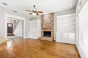 6808 Greenleaf Dr, North Richland Hills, TX 76182 - Photo 10