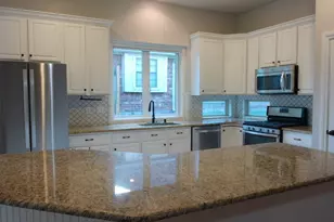 6808 Greenleaf Dr, North Richland Hills, TX 76182 - Photo 6