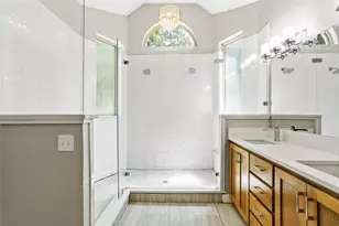6808 Greenleaf Dr, North Richland Hills, TX 76182 - Photo 20