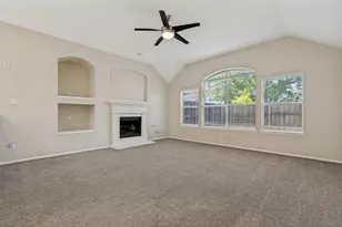 2517 Vail Dr, McKinney, TX 75070 - Photo 4