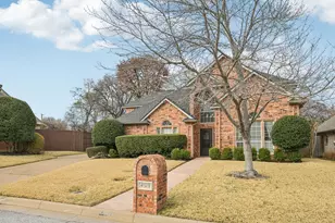 4519 Edge Creek Ln, Arlington, TX 76017 - Photo 1