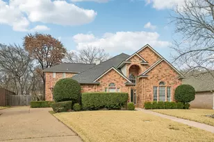 4519 Edge Creek Ln, Arlington, TX 76017 - Photo 2