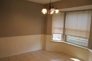 912 Shell Ct, Bedford, TX 76022 - Photo 6