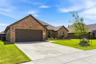 710 Truchas Ave, Forney, TX 75126 - Photo 2