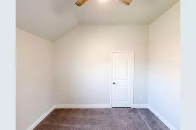 1530 Woodmere Drive, Krum, TX 76249 - Photo 14