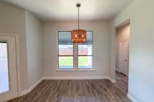 1530 Woodmere Dr, Krum, TX 76249 - Photo 6