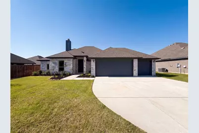 1530 Woodmere Drive, Krum, TX 76249 - Photo 1