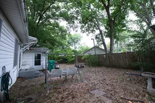 304 Roberts Ave, Terrell, TX 75160 - Photo 12