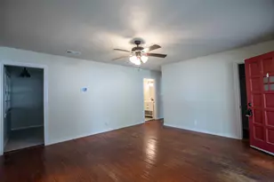 304 Roberts Ave, Terrell, TX 75160 - Photo 2