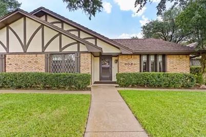 903 Green Rock Drive, Duncanville, TX 75137 - Photo 1