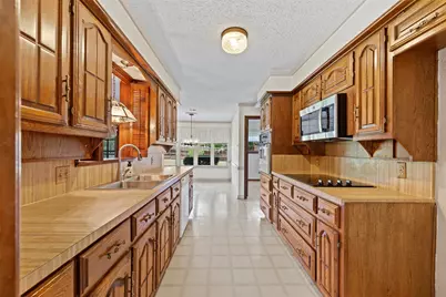 903 Green Rock Drive, Duncanville, TX 75137 - Photo 10