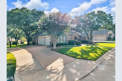 610 Timber Way, Highland Village, TX 75077 - Photo 2