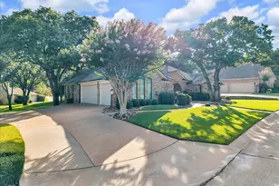 610 Timber Way, Highland Village, TX 75077 - Photo 2