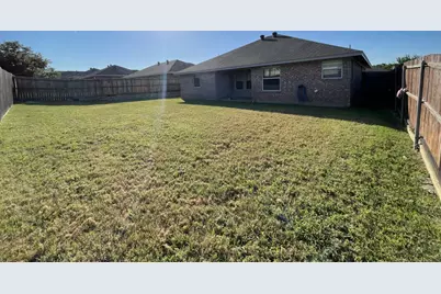 2504 Buffalo Run, Burleson, TX 76028 - Photo 14