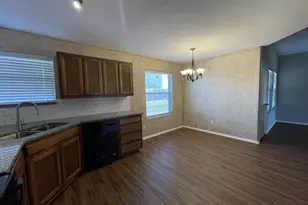 2504 Buffalo Run, Burleson, TX 76028 - Photo 6