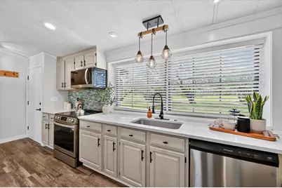 704 Spring Miller Court, Arlington, TX 76002 - Photo 8