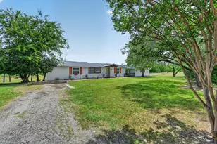 704 Spring Miller Ct, Arlington, TX 76002 - Photo 20