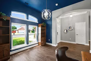 8305 Crystal Ln, North Richland Hills, TX 76182 - Photo 8