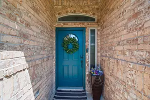 8305 Crystal Ln, North Richland Hills, TX 76182 - Photo 2