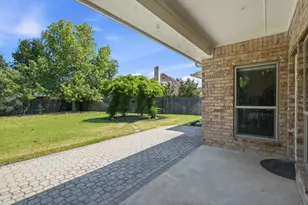 8305 Crystal Ln, North Richland Hills, TX 76182 - Photo 32