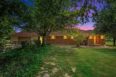 204 Christopher Drive, Bruceville Eddy, TX 76524 - Photo 1