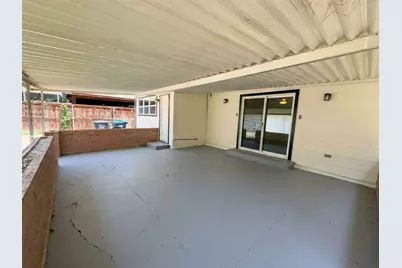 2011 N Houston Street, Fort Worth, TX 76164 - Photo 24