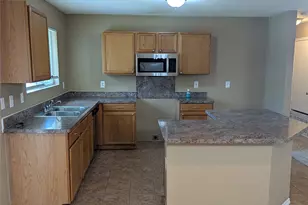 9949 Sparrow Hawk Ln, Fort Worth, TX 76108 - Photo 8