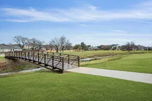 8337 Thornhill Dr, North Richland Hills, TX 76182 - Photo 32