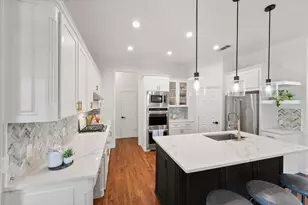8337 Thornhill Dr, North Richland Hills, TX 76182 - Photo 10