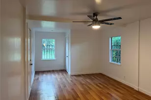1060 Gardner Rd, Austin, TX 78721 - Photo 10