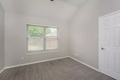 101 Canterbury Drive, Saginaw, TX 76179 - Photo 12