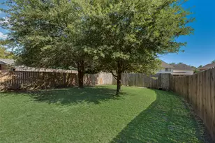 9018 Clearlake Dr, Rowlett, TX 75088 - Photo 34