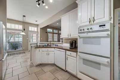 9018 Clearlake Drive, Rowlett, TX 75088 - Photo 12