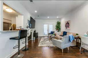 3550 Country Square Dr, Carrollton, TX 75006 - Photo 4