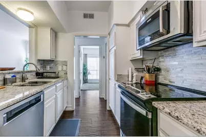 3550 Country Square Drive #109, Carrollton, TX 75006 - Photo 6