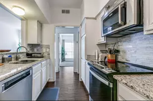 3550 Country Square Dr, Carrollton, TX 75006 - Photo 6
