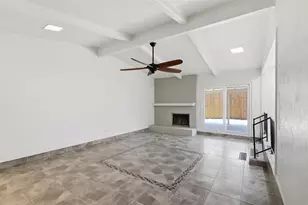 2400 York Minster Ct, Arlington, TX 76006 - Photo 8