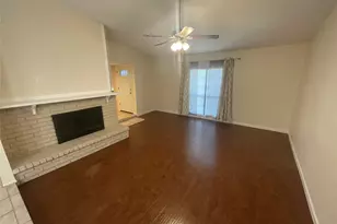 2017 Osage Trail, Grand Prairie, TX 75052 - Photo 14