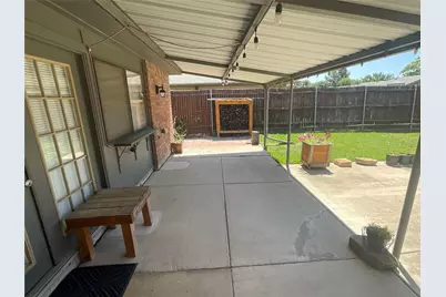 2017 Osage Trail, Grand Prairie, TX 75052 - Photo 32