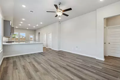 2005 Lone Oak Trail, Mesquite, TX 75181 - Photo 4