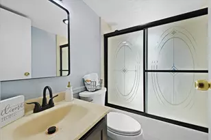 5431 Kings Mnr Dr, Lake Dallas, TX 75065 - Photo 18