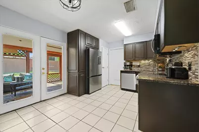 5431 Kings Manor Drive, Lake Dallas, TX 75065 - Photo 12