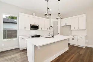 531 Shirley Ct, Richardson, TX 75081 - Photo 2