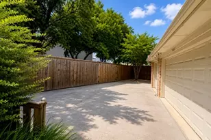 5001 Albany Dr, Plano, TX 75093 - Photo 20