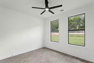 4711 Elizabeth St, Granbury, TX 76048 - Photo 22