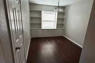 2009 Cloverdale St, Arlington, TX 76010 - Photo 18
