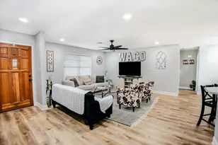 364 Melrose Dr, Woodway, TX 76712 - Photo 4