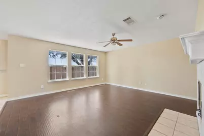 4207 Bayside Court, Arlington, TX 76016 - Photo 6