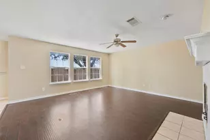 4207 Bayside Ct, Arlington, TX 76016 - Photo 6